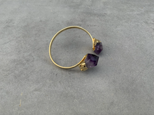 Load image into Gallery viewer, GEO Gold Amethyst Point Cuff