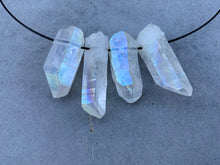 Load image into Gallery viewer, 4 Aura Quartz Choker
