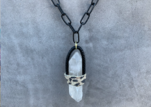 Load image into Gallery viewer, Large Quartz Point Necklace