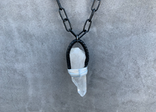 Load image into Gallery viewer, Large Quartz Point Necklace