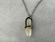 Load image into Gallery viewer, Medium Quartz Point Necklace