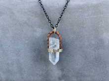 Load image into Gallery viewer, Medium Quartz Point Necklace